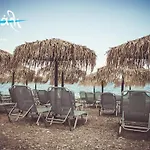 Akrogiali Restaurant Apartment Xiropigado