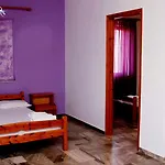 Apartment Akrogiali Restaurant