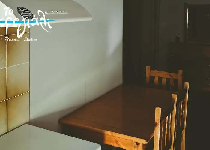 Lägenhet Akrogiali Restaurant Xiropigado