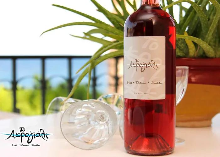 Akrogiali Restaurant *