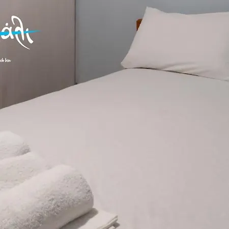 Akrogiali Restaurant *