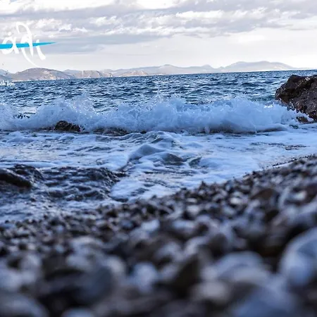 Akrogiali Restaurant Xiropigado