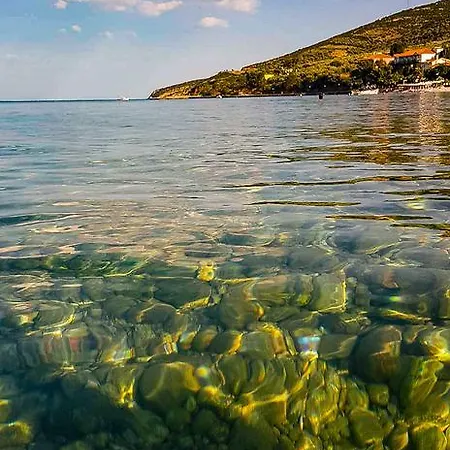 Lägenhet Akrogiali Restaurant Xiropigado