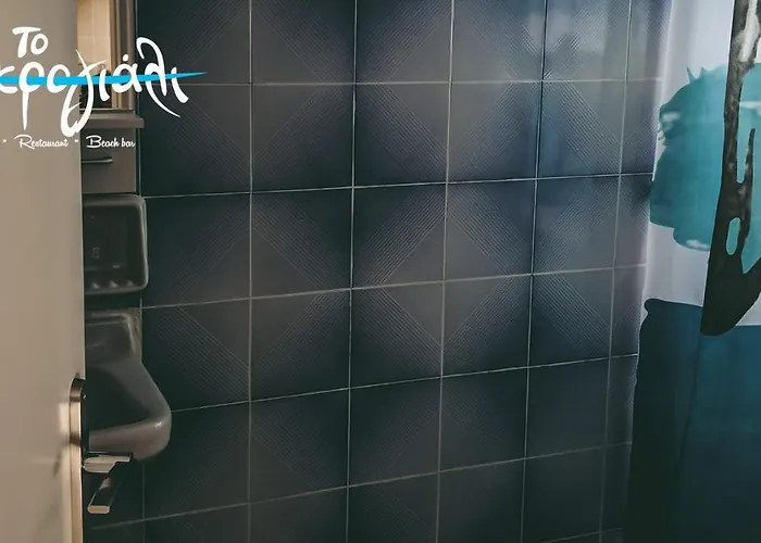 Akrogiali Restaurant Xiropigado